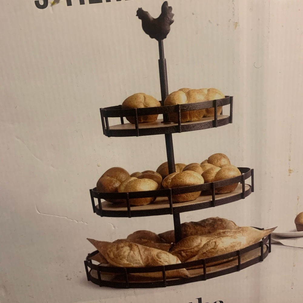 Brand New Martha Stewart 3-Tiered Server